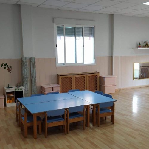 AULA DE 2-3 AÑOS "LOS MONITOS"
