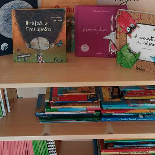 AULA DE 2-3 AÑOS "LOS MONITOS"